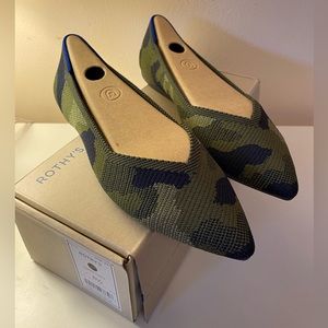 NIB - Rothy’s The Point - 8.5